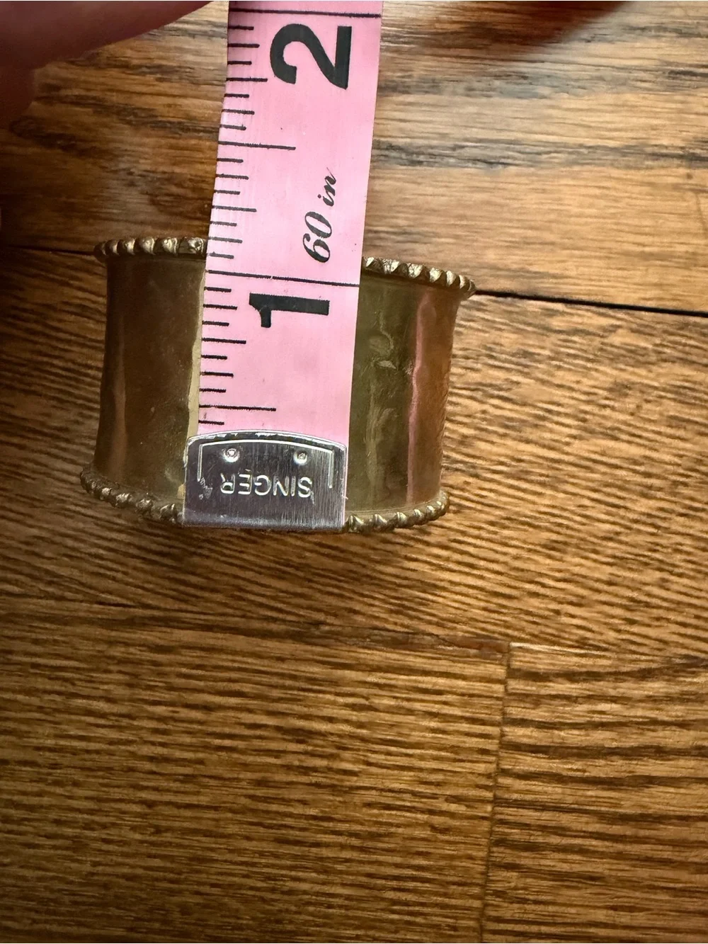 Set of 2 Brass Gold-Toned Napkin Rings Vintage Style